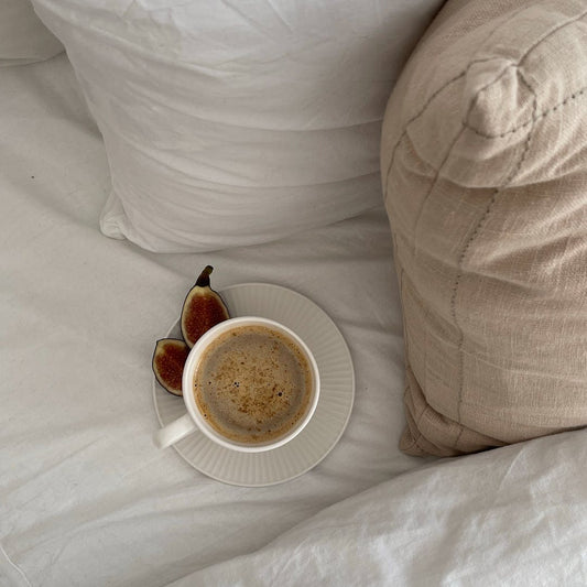 L Theanine vs Caffeine: Which is the Better Supplement?